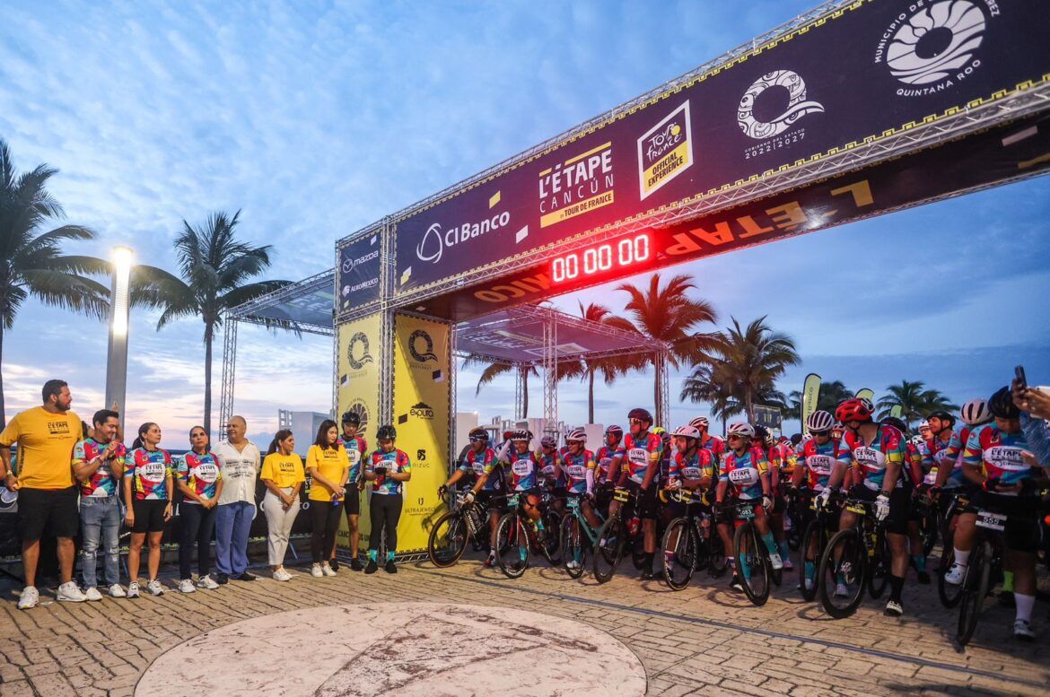 Mara Lezama da banderazo de la Letape Cancún By Tour de France 2023